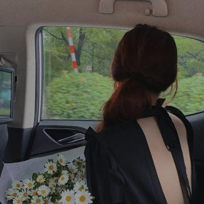 音乐节目导师票数造假，现场观众起哄，一个月引热议
